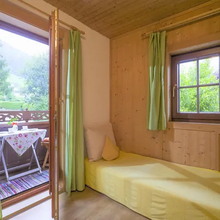 Apartment In Fuegen Near Hochzillertal Skiing, Cleaning Included Apartament *